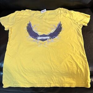 Harley-Davidson women’s Tee in Yellow with Purple Wings
